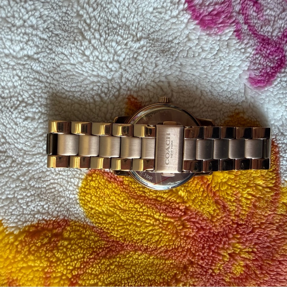 Coach Rose Gold Women's Watch - Picture 2 of 4